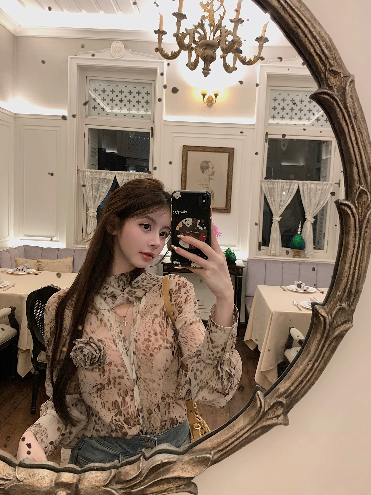 Jianna Chen NNS2026 Modern Wild Beauty Leopard Print Sash Shirt Flower Loose Fit Breathable Long Sleeve Women's Fashion
Jianna Chen NNS2026 Modern Wild Beauty Leopard Print Sash Shirt Flower Loose Fit Breathable Long Sleeve Women's Fashion