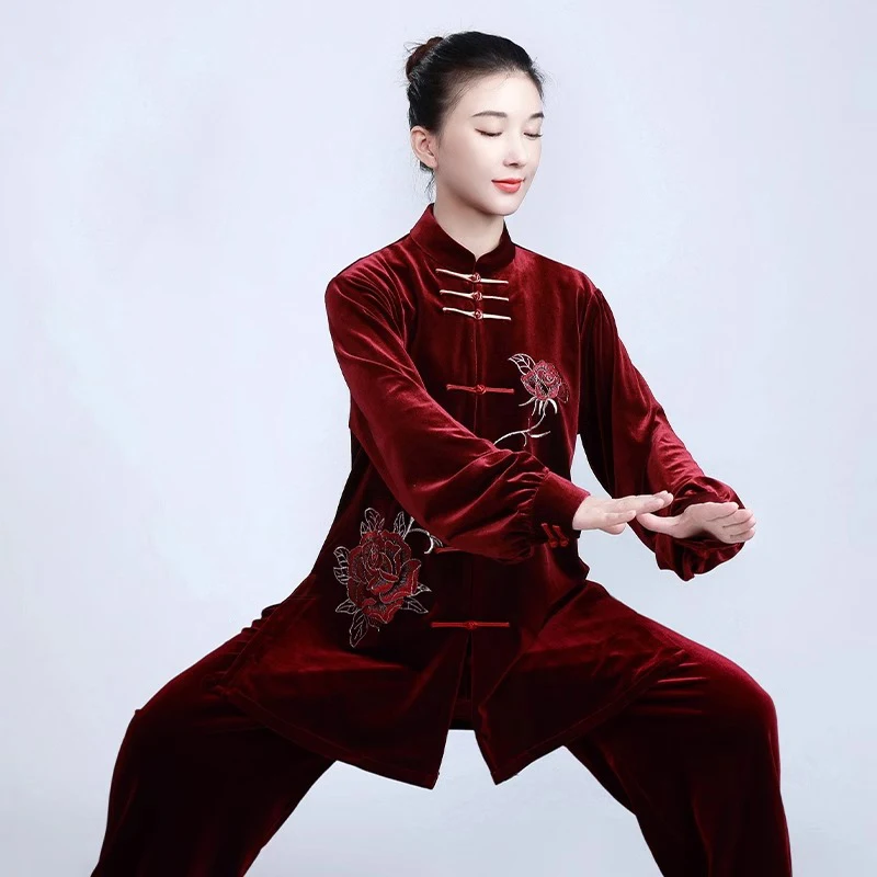 Kun Master утолщенная бархатная униформа Тайчи, элегантный зимний костюм для боевых искусств, одежда для кунг-фу с вышивкой, тайцзи для женщин
Kun Master утолщенная бархатная униформа Тайчи, элегантный зимний костюм для боевых искусств, одежда для кунг-фу с вышивкой, тайцзи для женщин