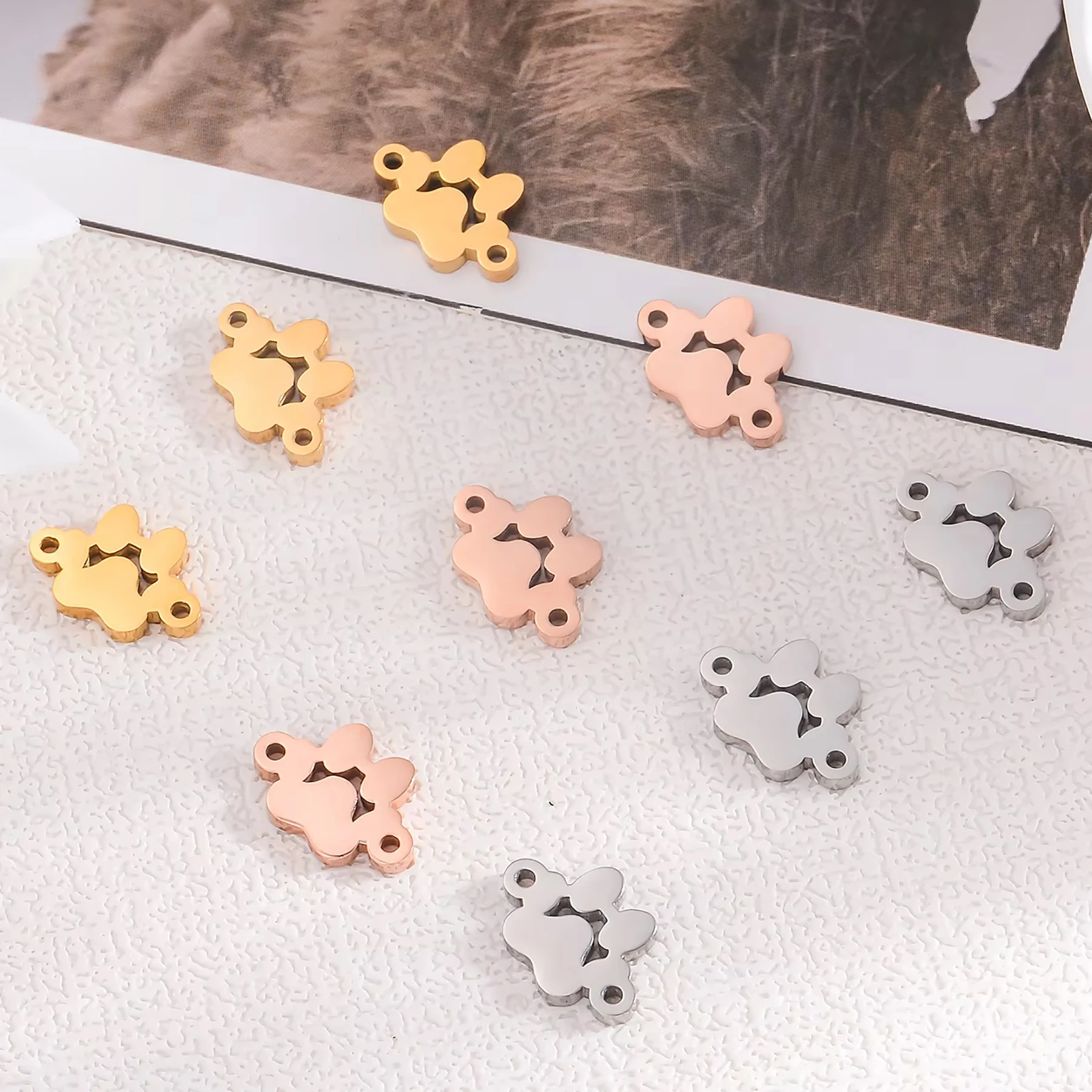 5pcs/lot High Quality Stainless Steel Charm Connector for DIY Jewelry Making Pet Paw Charms Jewelry Findings Making Accessories
5pcs/lot High Quality Stainless Steel Charm Connector for DIY Jewelry Making Pet Paw Charms Jewelry Findings Making Accessories