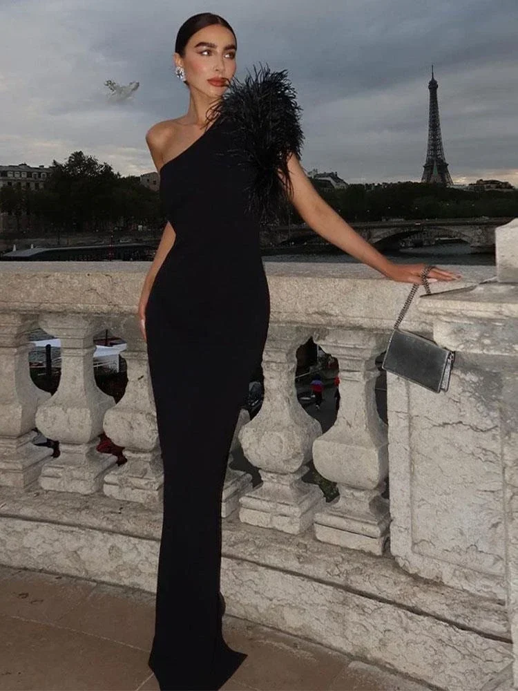Sexy Feather One Shoulder Women Party Dress 2023 Classic Hip Package Bodycon Maxi Dress Female Elegant Club Evening Robe
Sexy Feather One Shoulder Women Party Dress 2023 Classic Hip Package Bodycon Maxi Dress Female Elegant Club Evening Robe