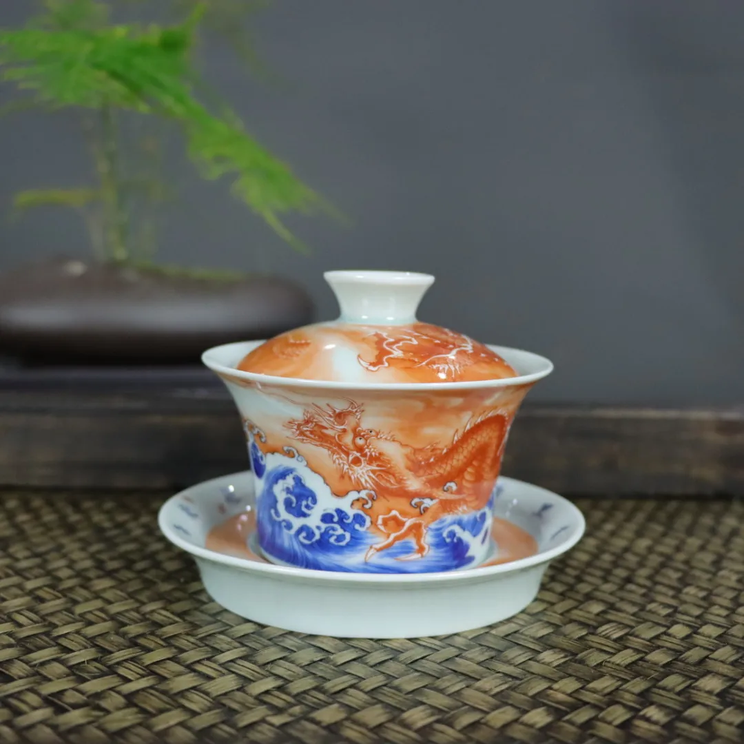 Цзиндэчжэнь фарфоровый квасцы с красным узором Gaiwan синий и белый водный зерно высокого класса кунг-фу пузырьковая подкова набор чаш для чая
Цзиндэчжэнь фарфоровый квасцы с красным узором Gaiwan синий и белый водный зерно высокого класса кунг-фу пузырьковая подкова набор чаш для чая