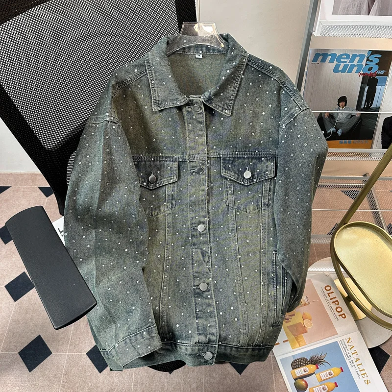2025 Spring New Chic Hot Diamond Denim Jackets Women High-end Retro Trendy Loose Lapel Denim Coats Versatile Denim Jacket
2025 Spring New Chic Hot Diamond Denim Jackets Women High-end Retro Trendy Loose Lapel Denim Coats Versatile Denim Jacket