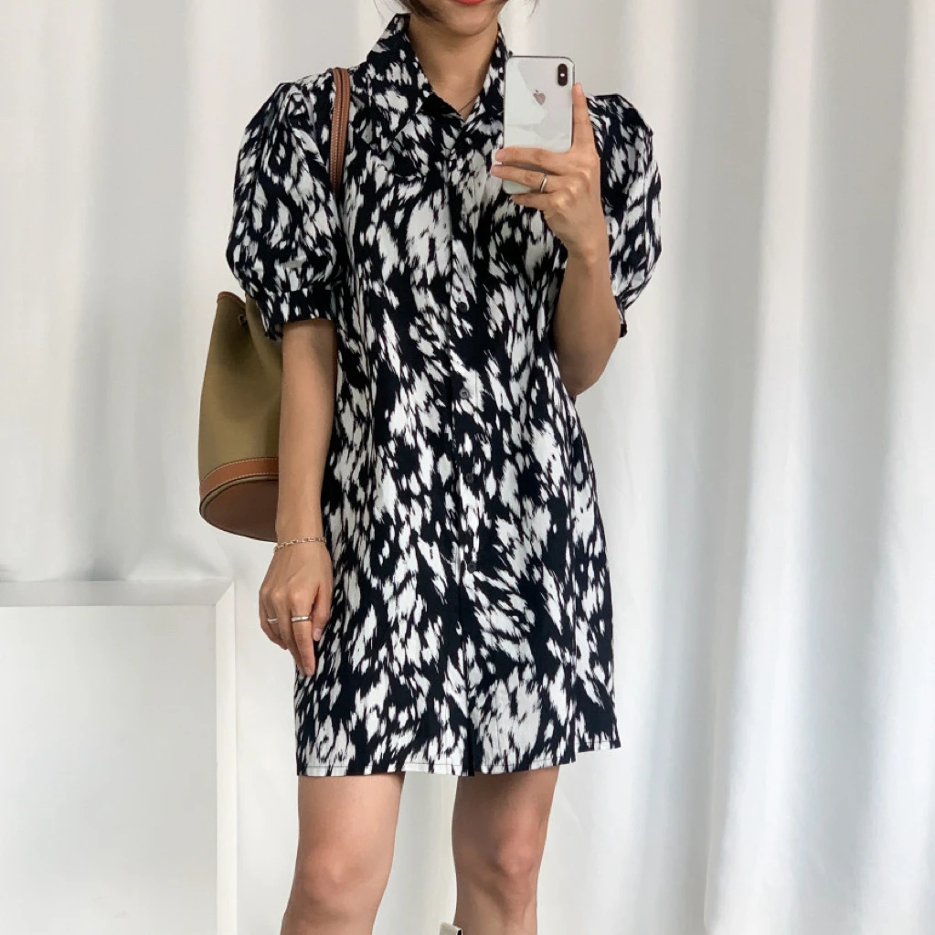 Retro Hong Kong Style Dyed Print Watercolor Pattern Loose Lazy Shirt Dress Korean Style Spring Autumn Winter Women's Dress
Retro Hong Kong Style Dyed Print Watercolor Pattern Loose Lazy Shirt Dress Korean Style Spring Autumn Winter Women's Dress
