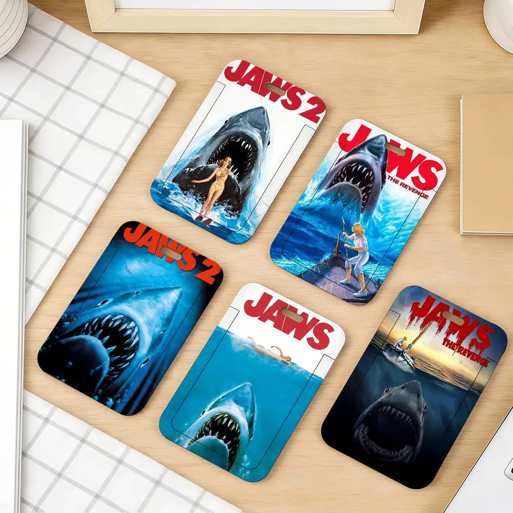 Чехол для карты Movie J-Jaws Shark Sliding, подходящий для проездных на общественный транспорт, метро и студенческих билетов.
Чехол для карты Movie J-Jaws Shark Sliding, подходящий для проездных на общественный транспорт, метро и студенческих билетов.