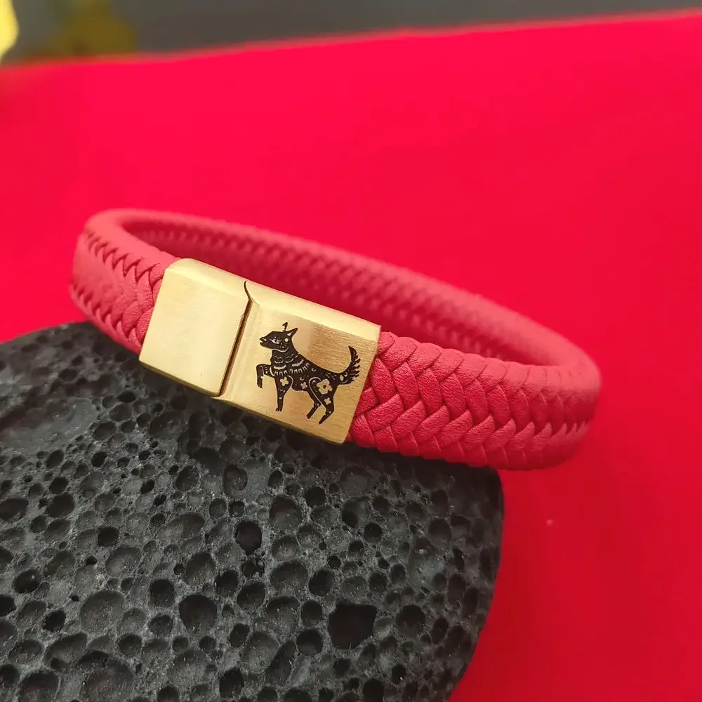 Red Leather Rope Bracelet Men's Titanium Steel Braided Rope Hand Rope Simple Chinese Zodiac Men's Valentine's Day Gift Jewelry
Red Leather Rope Bracelet Men's Titanium Steel Braided Rope Hand Rope Simple Chinese Zodiac Men's Valentine's Day Gift Jewelry