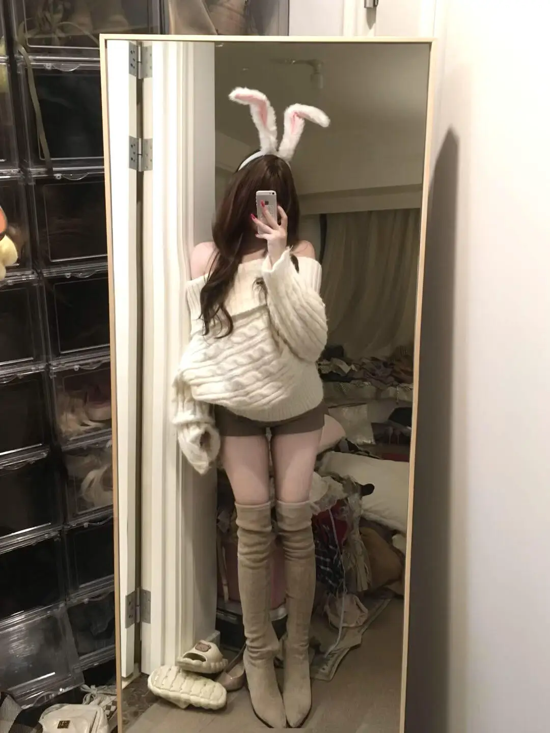 Korean Style Loose Casual White Knitted Shoulder Bared Sweater Women's Autumn Winter Fashion Design Comfortable Soft Long Sle...
Korean Style Loose Casual White Knitted Shoulder Bared Sweater Women's Autumn Winter Fashion Design Comfortable Soft Long Sle...