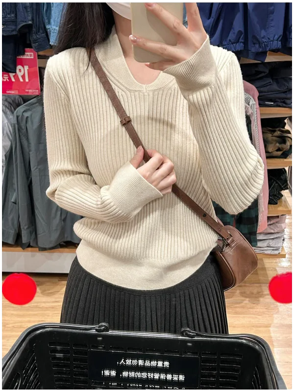 Khaki Stripe V-Neck Long Sleeve Knitted Sweater Women's Autumn Winter High-End Feeling Base Layer Shirt Inner Wear Top
Khaki Stripe V-Neck Long Sleeve Knitted Sweater Women's Autumn Winter High-End Feeling Base Layer Shirt Inner Wear Top