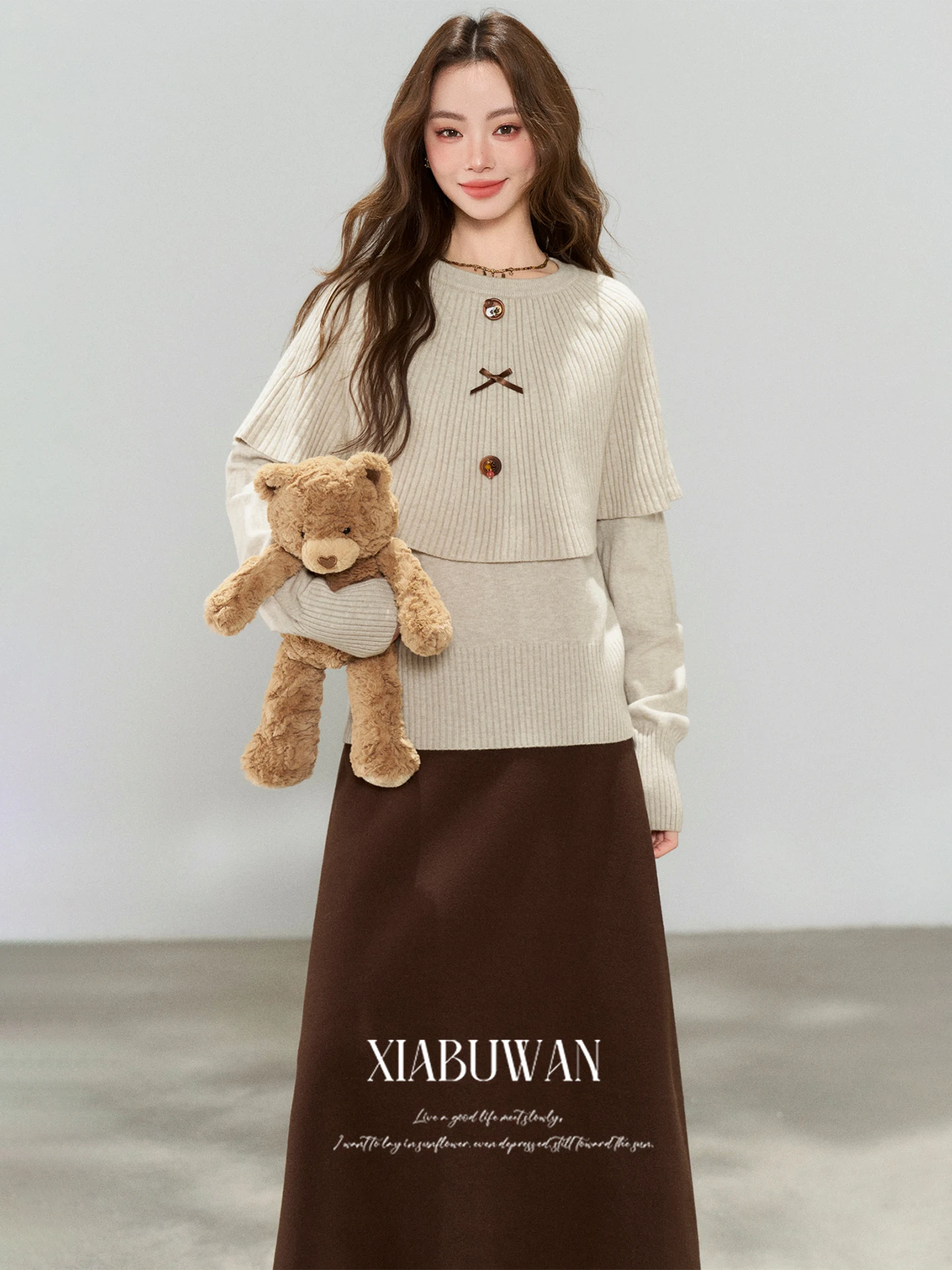 Корейский женский вязаный комплект из топа и юбки: осенне-зимний, с завязками, с высокой талией, длинными рукавами, круглым вырезом, повседневный, модный
Корейский женский вязаный комплект из топа и юбки: осенне-зимний, с завязками, с высокой талией, длинными рукавами, круглым вырезом, повседневный, модный