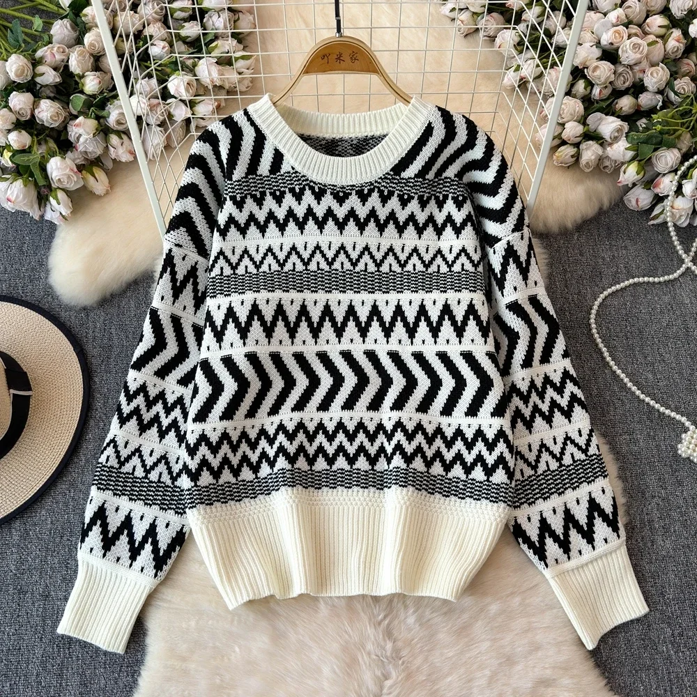Black White Khaki Spring Korean Women Striped Knitted Sweater Pullover Tops Casual Round Neck Long Sleeve Ladies Knitwear Tops
Black White Khaki Spring Korean Women Striped Knitted Sweater Pullover Tops Casual Round Neck Long Sleeve Ladies Knitwear Tops