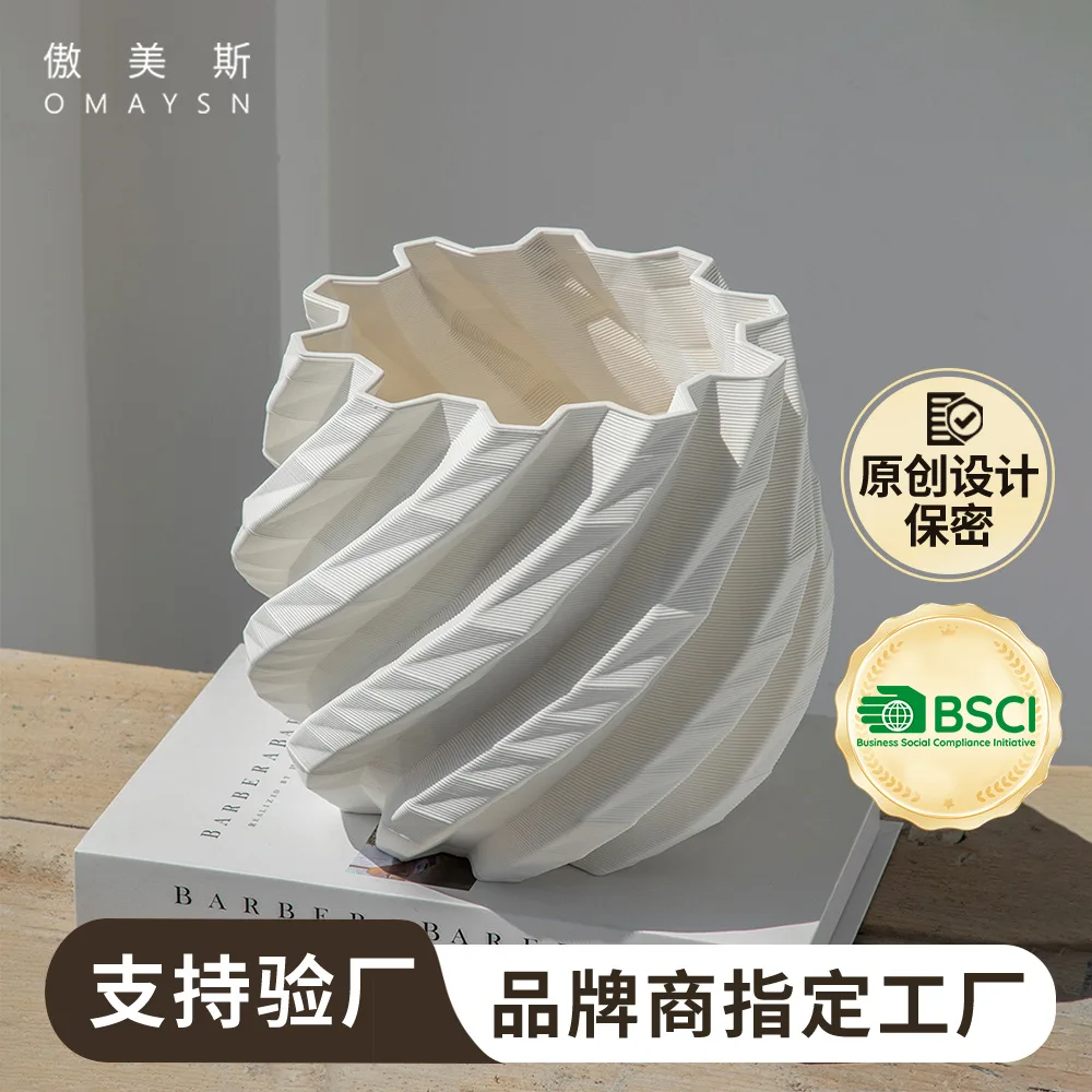 Керамическая ваза, изготовленная методом 3D-печати, ручная работа, высококачественное украшение для гостиной, декор для дома.
Керамическая ваза, изготовленная методом 3D-печати, ручная работа, высококачественное украшение для гостиной, декор для дома.