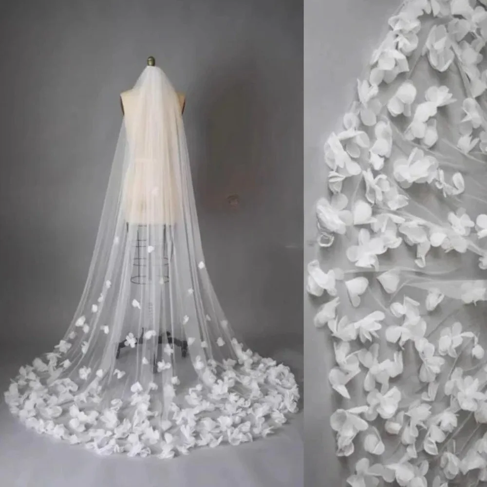 3D Flowers Wedding Veil Bridal Veils 1T Bride Veil With Comb One Layer Elegant Tulle Veil Customized
3D Flowers Wedding Veil Bridal Veils 1T Bride Veil With Comb One Layer Elegant Tulle Veil Customized