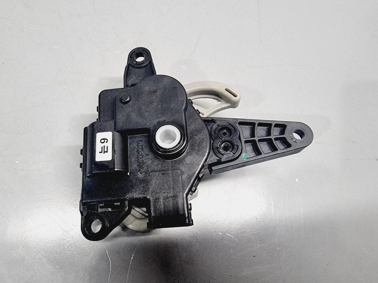 97159G2000 Blend Door Actuator for Niro Electric 2018-2022 Niro Hybrid 2016-2022 OEM 97159-G2000
97159G2000 Blend Door Actuator for Niro Electric 2018-2022 Niro Hybrid 2016-2022 OEM 97159-G2000