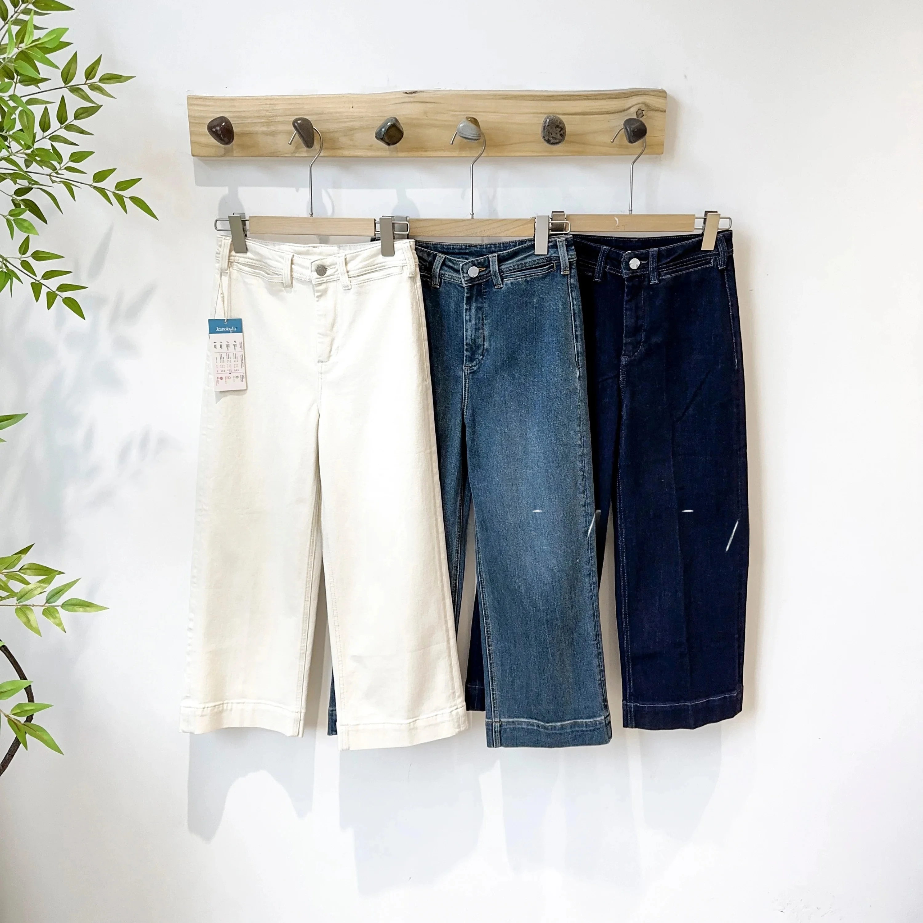 Mimifafa Long Velvet Cotton Bamboo Fiber Wide Leg Jeans Micro Straight Cut Small Size Women's Casual Style Natural Waist
Mimifafa Long Velvet Cotton Bamboo Fiber Wide Leg Jeans Micro Straight Cut Small Size Women's Casual Style Natural Waist
