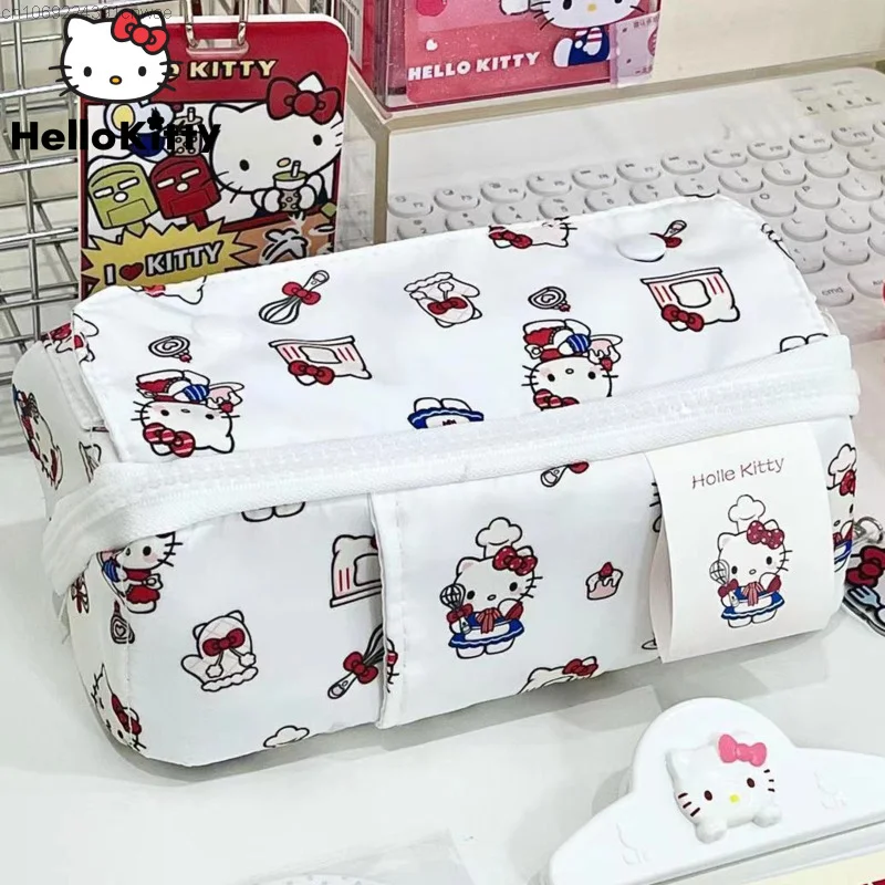Sanrio Helo Kitty Новинка Y2k вместительная косметичка Kawaii аниме принт белый органайзер для путешествий косметичка Эстетическая сумка для ручек Yk2
Sanrio Helo Kitty Новинка Y2k вместительная косметичка Kawaii аниме принт белый органайзер для путешествий косметичка Эстетическая сумка для ручек Yk2