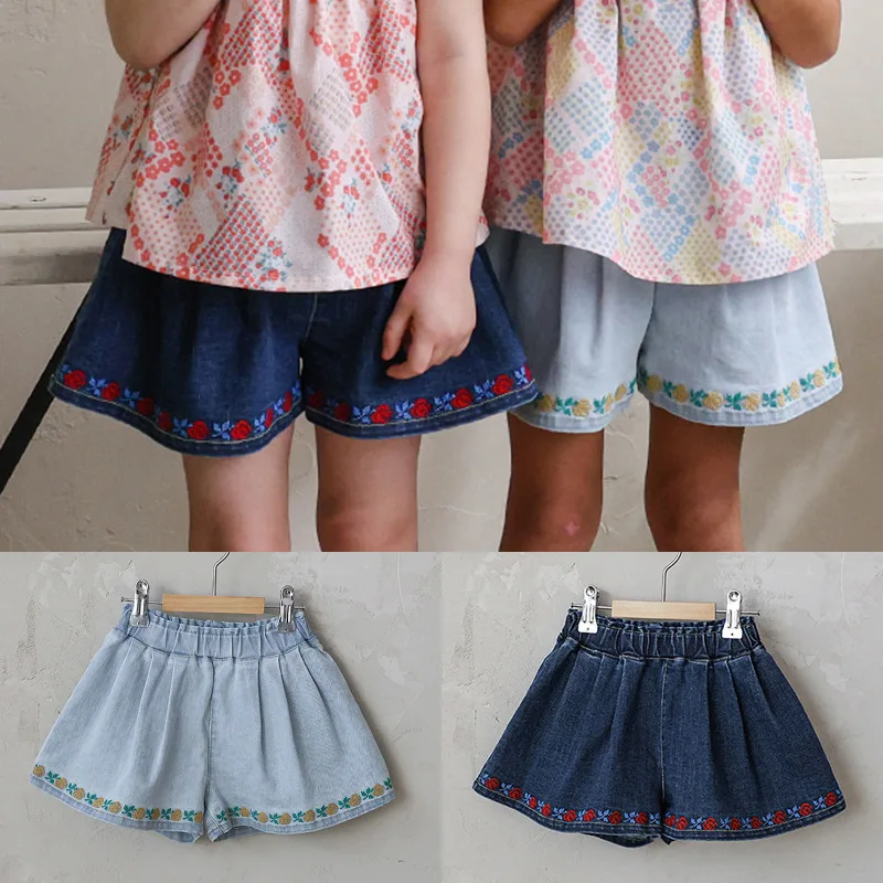 2026 Summer New Children's Girl Embroidered Flower Loose Wide Leg Denim Girls Shorts
2026 Summer New Children's Girl Embroidered Flower Loose Wide Leg Denim Girls Shorts