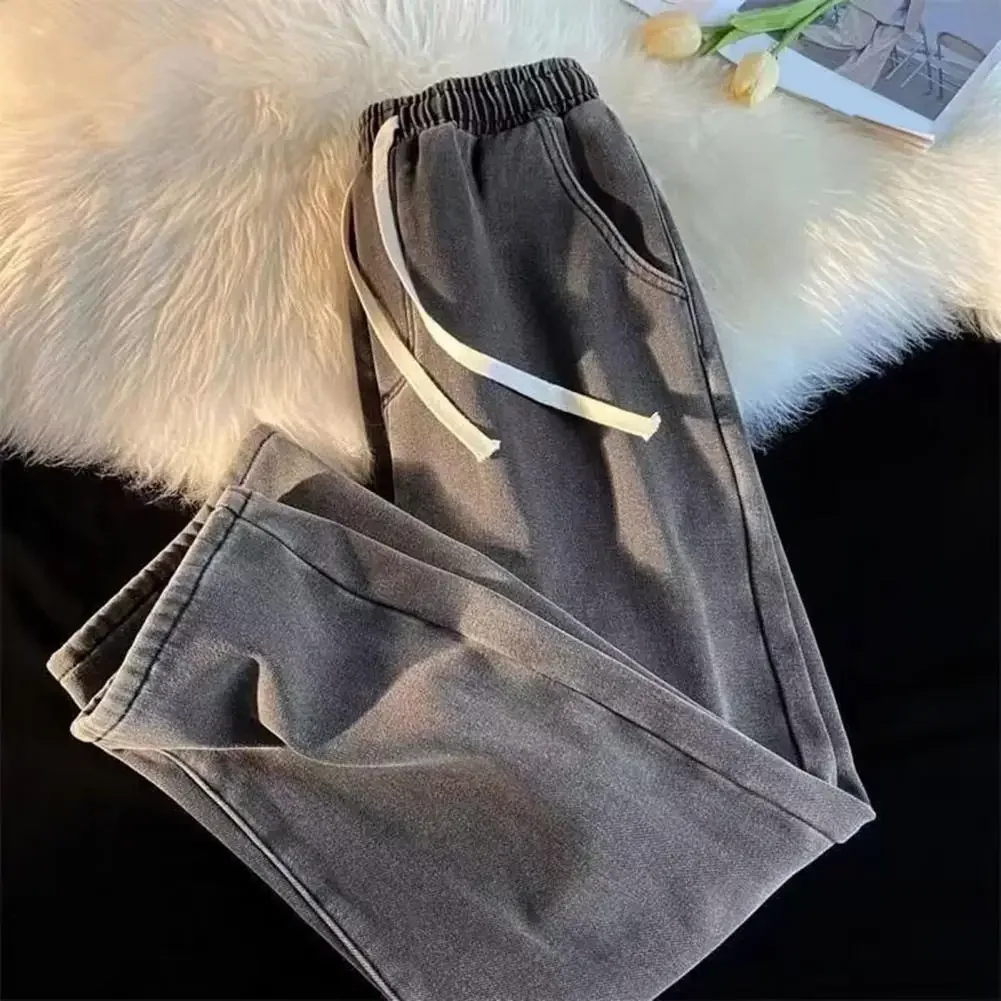 New Winter Thick Corduroy Pants Men Drawstring Elastic Waist Business Loose Straight Korea Casual Trousers Male Oversized M-5XL
New Winter Thick Corduroy Pants Men Drawstring Elastic Waist Business Loose Straight Korea Casual Trousers Male Oversized M-5XL