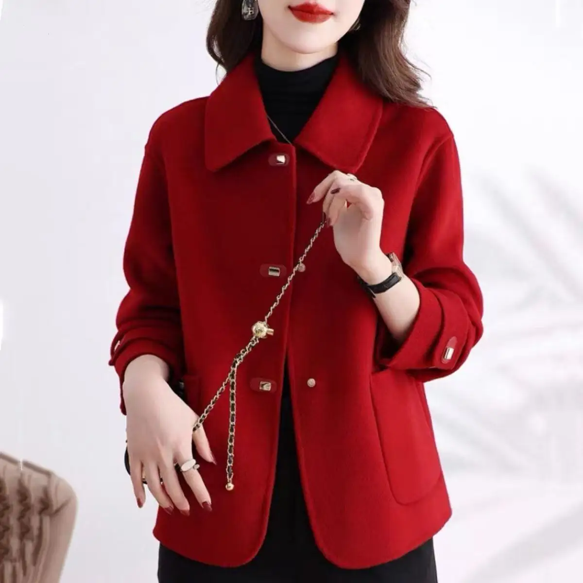 Red Double-Sided Fleece Short Loose Slimming Woolen Coat for Women Casual Commute Style Long Sleeve Collar Open Front De...
Red Double-Sided Fleece Short Loose Slimming Woolen Coat for Women Casual Commute Style Long Sleeve Collar Open Front De...