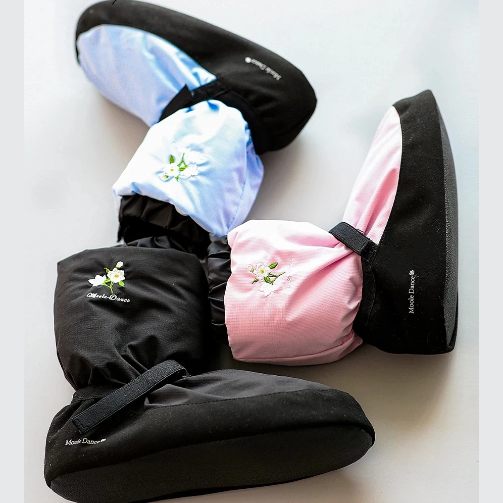 Warm-up Winter Dance Boots Soft Soles Training Women Ballet Shoe Warm Up Booties Ballerina Girls Point Emboridery Dancing Shoes
Warm-up Winter Dance Boots Soft Soles Training Women Ballet Shoe Warm Up Booties Ballerina Girls Point Emboridery Dancing Shoes