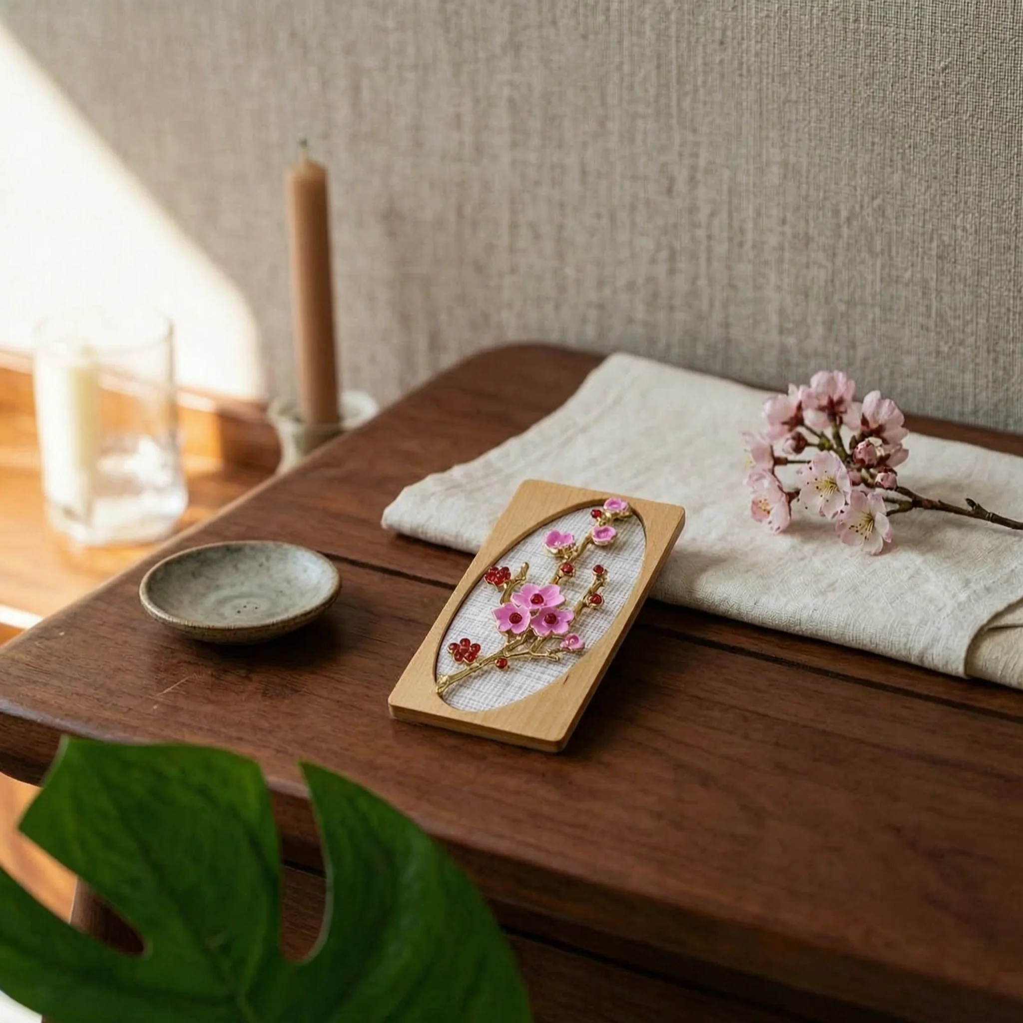 Plum Blossom Frame Patterned Background Miniature Floral Frame Mini Decor Wood-Tone Vintage Style
Plum Blossom Frame Patterned Background Miniature Floral Frame Mini Decor Wood-Tone Vintage Style