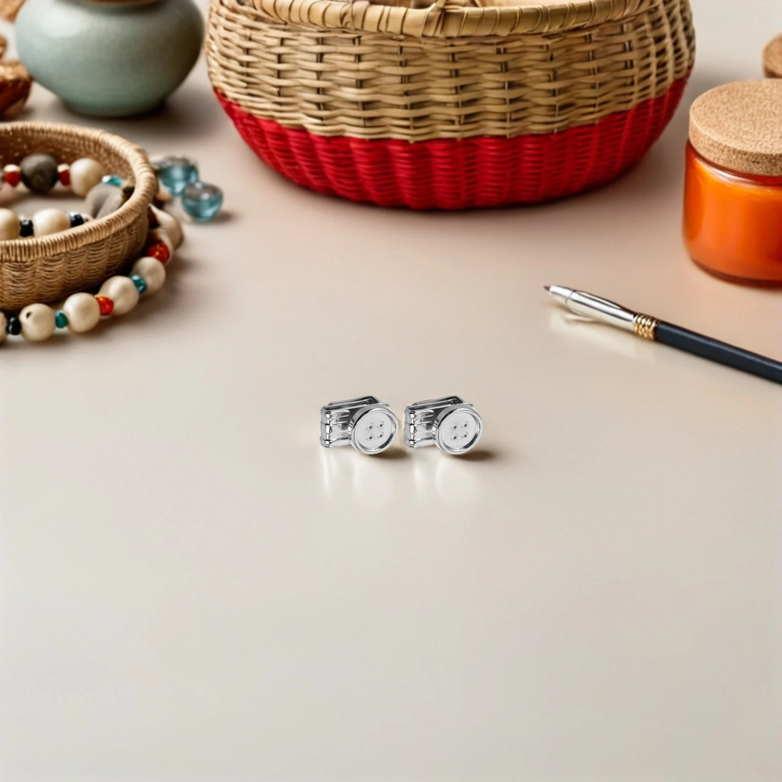 8pcs No Sew Button Clips For Pants Metal Suspenders Replacement Kit Adjustable Snap Fasteners Quick Repair Diy Accessories
8pcs No Sew Button Clips For Pants Metal Suspenders Replacement Kit Adjustable Snap Fasteners Quick Repair Diy Accessories