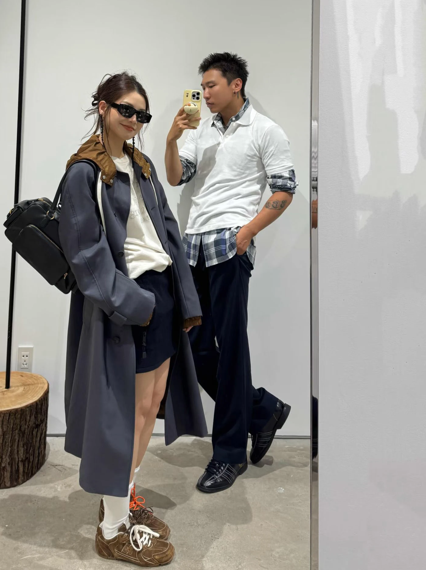 2025 New Arrival Women's Streetwear Casual Loose Trench Fashion Patchwork With Hooded Grey Long Coat
2025 New Arrival Women's Streetwear Casual Loose Trench Fashion Patchwork With Hooded Grey Long Coat