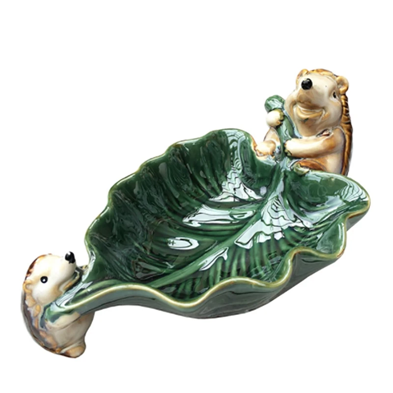 Porcelain Hedgehog Soap Box Decorative Ceramics Leaf Candy Tray Houseware Utility Ornament Present Craft Accessories
Porcelain Hedgehog Soap Box Decorative Ceramics Leaf Candy Tray Houseware Utility Ornament Present Craft Accessories