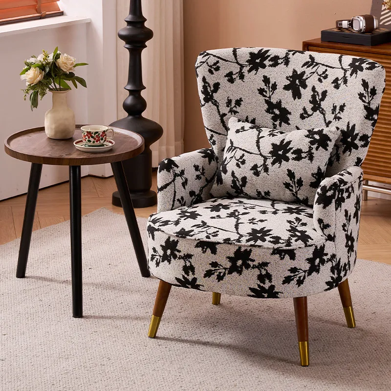 French retro single fabric sofa small apartment bed and breakfast living room balcony hotel reception American leisure sofa
French retro single fabric sofa small apartment bed and breakfast living room balcony hotel reception American leisure sofa