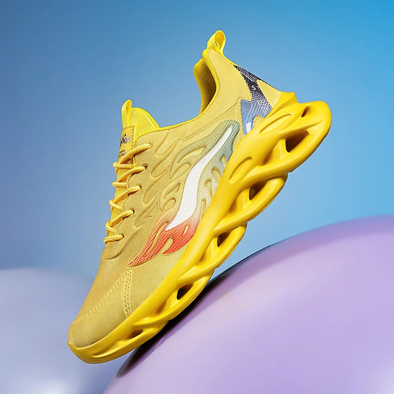 Fashion Men's Blade Running Shoes Light Comfy Sports Jogging Shoes Soft Cushion Sneakers Men Outdoor Leisure Walking Shoes Male
Fashion Men's Blade Running Shoes Light Comfy Sports Jogging Shoes Soft Cushion Sneakers Men Outdoor Leisure Walking Shoes Male