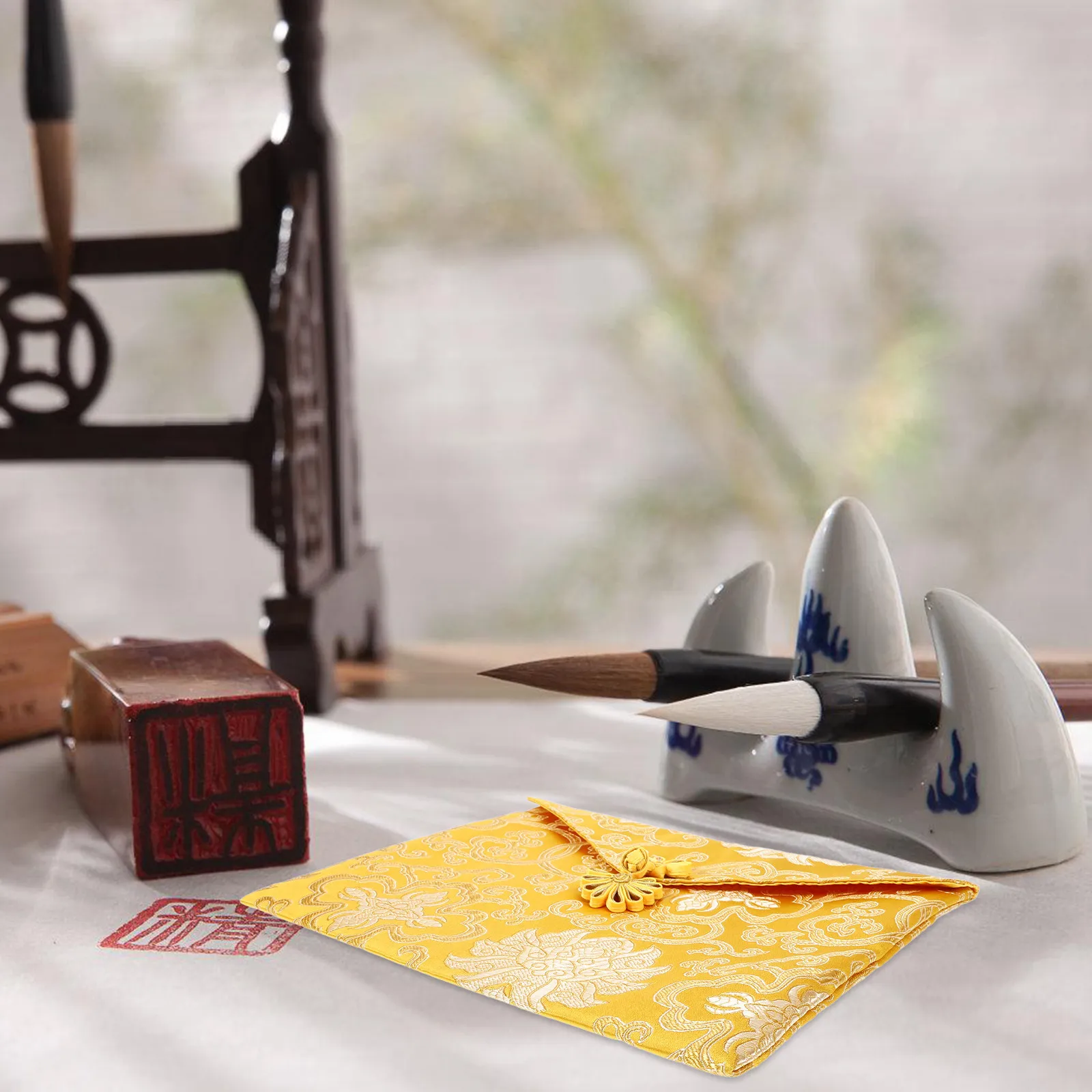 Embroidery Storage Pouch for Scriptures Soft Lined Protective Book Bag Compact Buddhist Temple Supply Travel Essential
Embroidery Storage Pouch for Scriptures Soft Lined Protective Book Bag Compact Buddhist Temple Supply Travel Essential