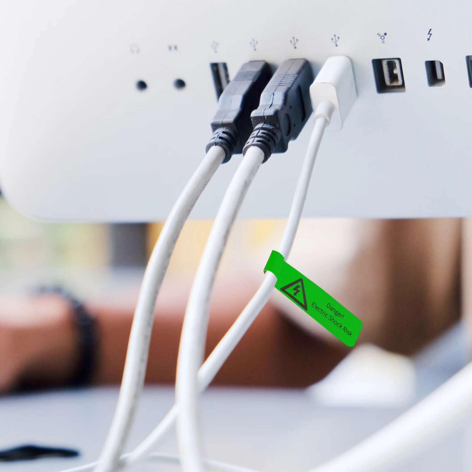 Cable Labels Wire Management Waterproof Tear Resistant Adhesive Tags Ethernet Cord Labeling Home Office Use Self-Stick
Cable Labels Wire Management Waterproof Tear Resistant Adhesive Tags Ethernet Cord Labeling Home Office Use Self-Stick