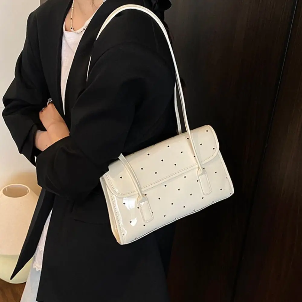 Французская сумка через плечо в горошек, гладкая водонепроницаемая сумка-тоут из лакированной кожи, элегантная сумка из масляного воска, кожаная сумка для подмышек для девочек
Французская сумка через плечо в горошек, гладкая водонепроницаемая сумка-тоут из лакированной кожи, элегантная сумка из масляного воска, кожаная сумка для подмышек для девочек