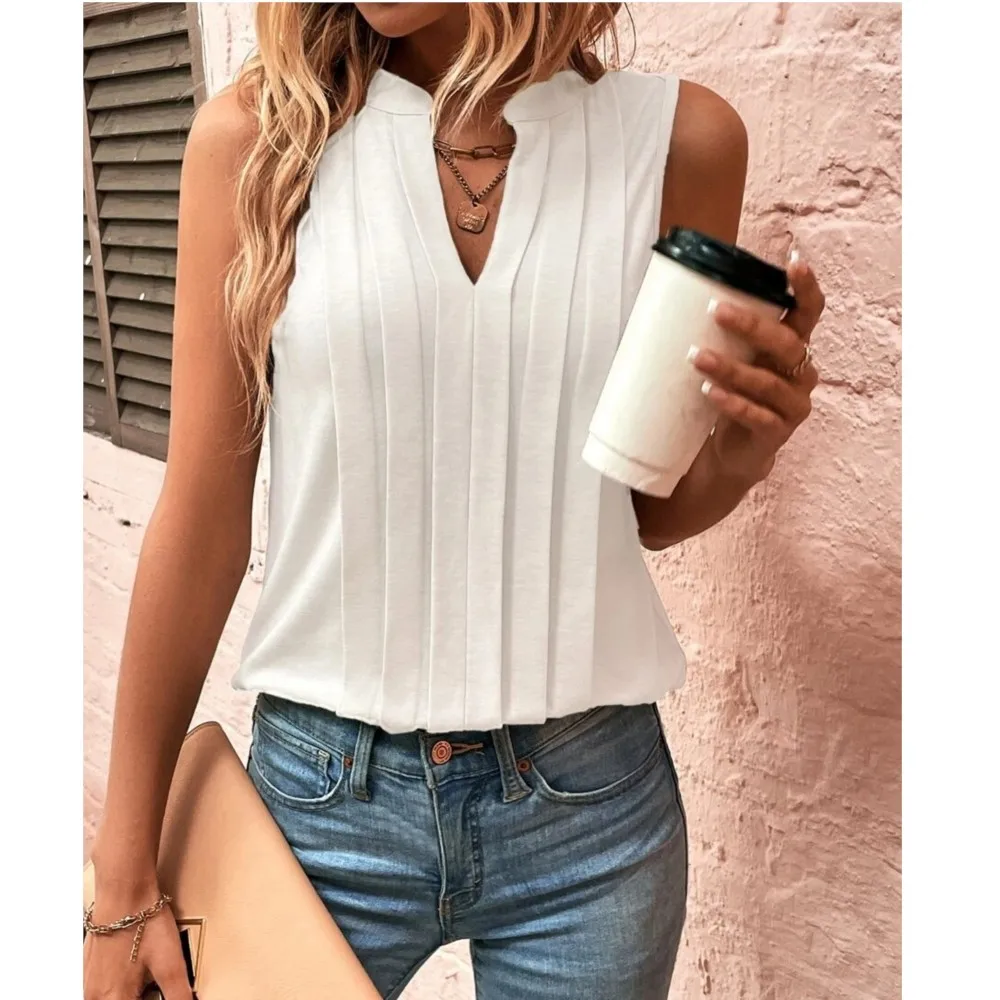 Women's Blouse 2025 Summer Fashion Elegant Ruffled Solid Sleeveless Shirts Vest Y2K Casual Streetwear V-Neck Sexy Slim Tank Tops
Women's Blouse 2025 Summer Fashion Elegant Ruffled Solid Sleeveless Shirts Vest Y2K Casual Streetwear V-Neck Sexy Slim Tank Tops