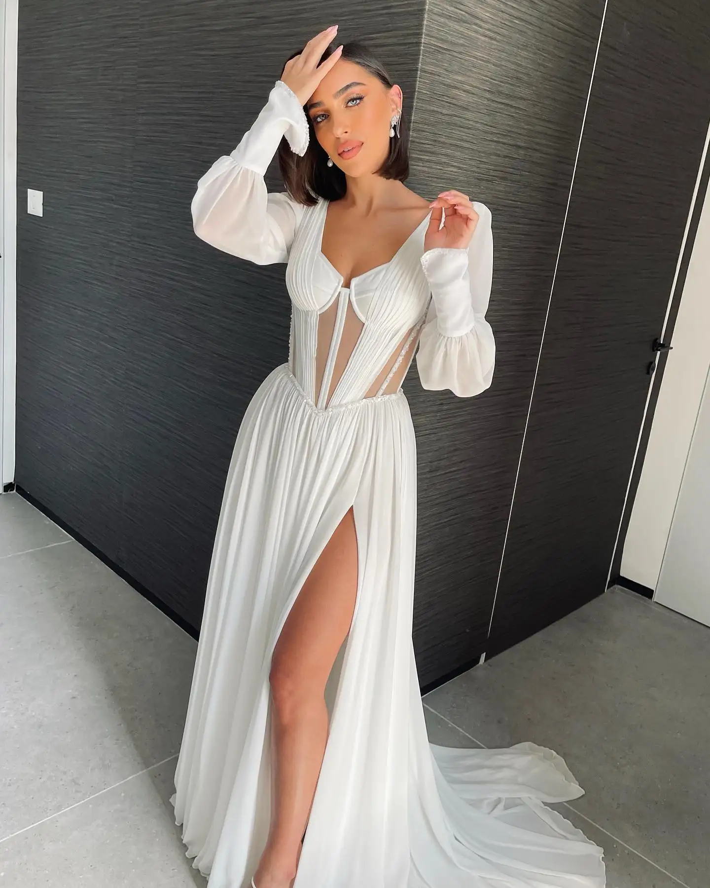Customized Fashion Sweetheart Long Sleeves Sequined Evening Dresses Graceful Pleats Front Slit Vestido De Festa Robe de soirée
Customized Fashion Sweetheart Long Sleeves Sequined Evening Dresses Graceful Pleats Front Slit Vestido De Festa Robe de soirée