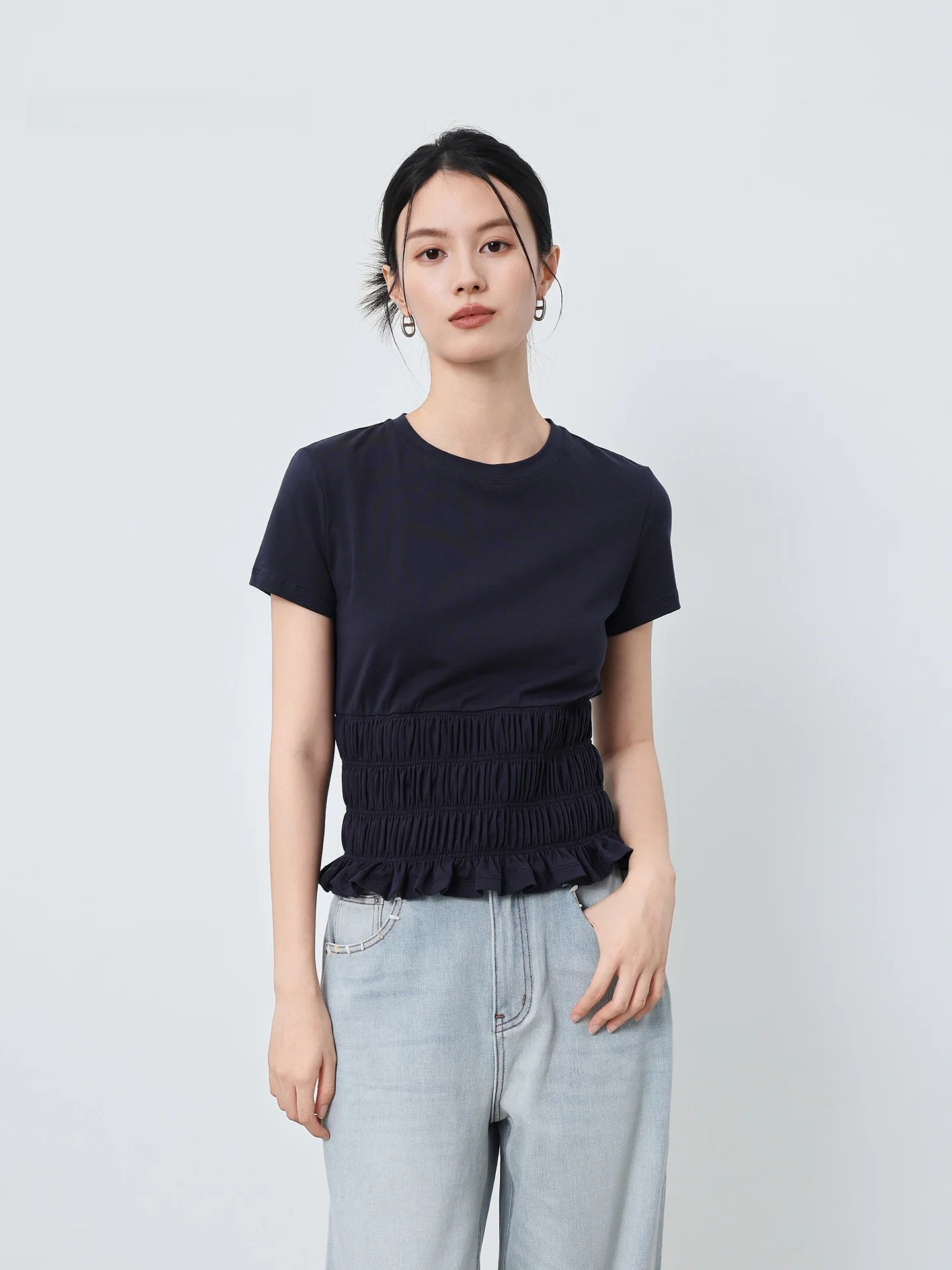 Elastic Waist Short Sleeve T-Shirt Women's Versatile Basic Cotton round Neck Top Korean Style Simple Design Summer Commute Fa...
Elastic Waist Short Sleeve T-Shirt Women's Versatile Basic Cotton round Neck Top Korean Style Simple Design Summer Commute Fa...
