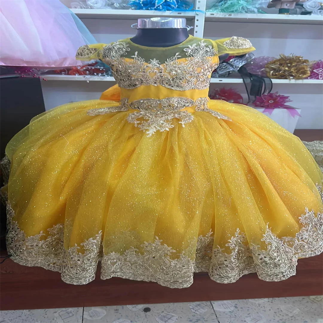 Customized Gold Flower Girl Dress For Wedding Shiny Tulle Silvery Appliques Bow Kids Birthday Party First Communion Ball Gown
Customized Gold Flower Girl Dress For Wedding Shiny Tulle Silvery Appliques Bow Kids Birthday Party First Communion Ball Gown