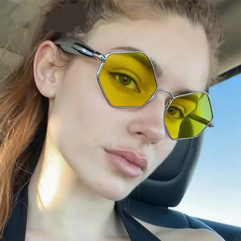 Popular Polygon Sunglasses for Women Fashion Metal Irregular Square Men's Sunglasses Shades For Ladies Vintage Cat Eye Eyewear
Popular Polygon Sunglasses for Women Fashion Metal Irregular Square Men's Sunglasses Shades For Ladies Vintage Cat Eye Eyewear