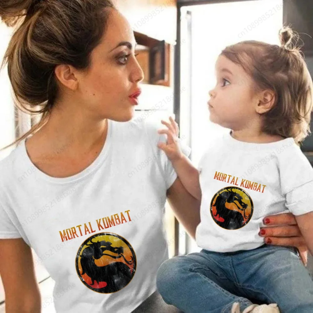 Футболка для мальчиков с принтом Mortal Kombat, семейная забавная футболка с мультяшным принтом для детей, летняя детская одежда, футболка с мультяшным принтом, белая футболка
Футболка для мальчиков с принтом Mortal Kombat, семейная забавная футболка с мультяшным принтом для детей, летняя детская одежда, футболка с мультяшным принтом, белая футболка