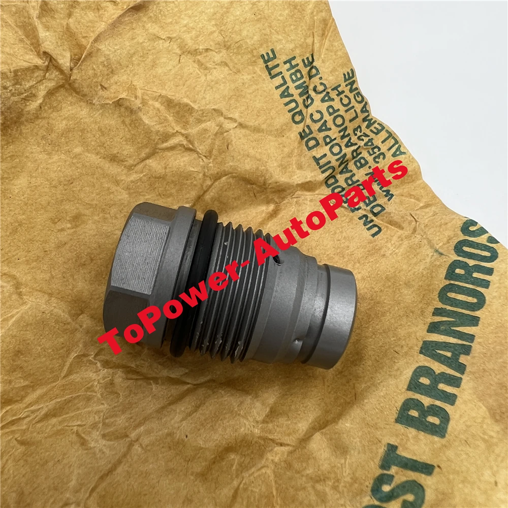 Узел предохранительного клапана Common Fuel Rail OEM 1110010012 504130662 4937283 для Comminss Ivecoo New Holland
Узел предохранительного клапана Common Fuel Rail OEM 1110010012 504130662 4937283 для Comminss Ivecoo New Holland