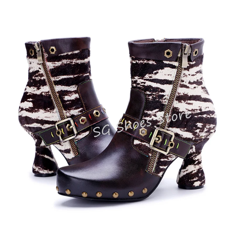 Punk Rivet Belt Buckle Genuine Leather Splicing Women Boots Mixed Color Round Toe Chunky Heel Zip Short Boots Ladies Dress Shoes
Punk Rivet Belt Buckle Genuine Leather Splicing Women Boots Mixed Color Round Toe Chunky Heel Zip Short Boots Ladies Dress Shoes