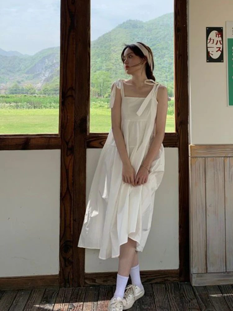 Deeptown Japanese Style Sweet White Dress Women Y2k Cute Lace Up Sleeveless Long Dresses Casual Loose Holiday Vestidos Summer
Deeptown Japanese Style Sweet White Dress Women Y2k Cute Lace Up Sleeveless Long Dresses Casual Loose Holiday Vestidos Summer