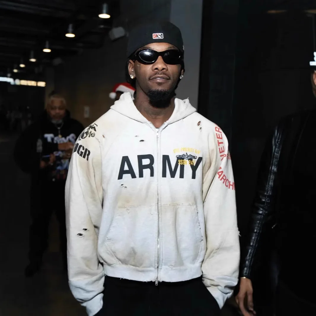 Heavyweight Cotton Hoodie Jaet Waed out Zipper Splicing Design Casual Streetwear for Youth All Seasons Loose Fit Sweatirt
Heavyweight Cotton Hoodie Jaet Waed out Zipper Splicing Design Casual Streetwear for Youth All Seasons Loose Fit Sweatirt