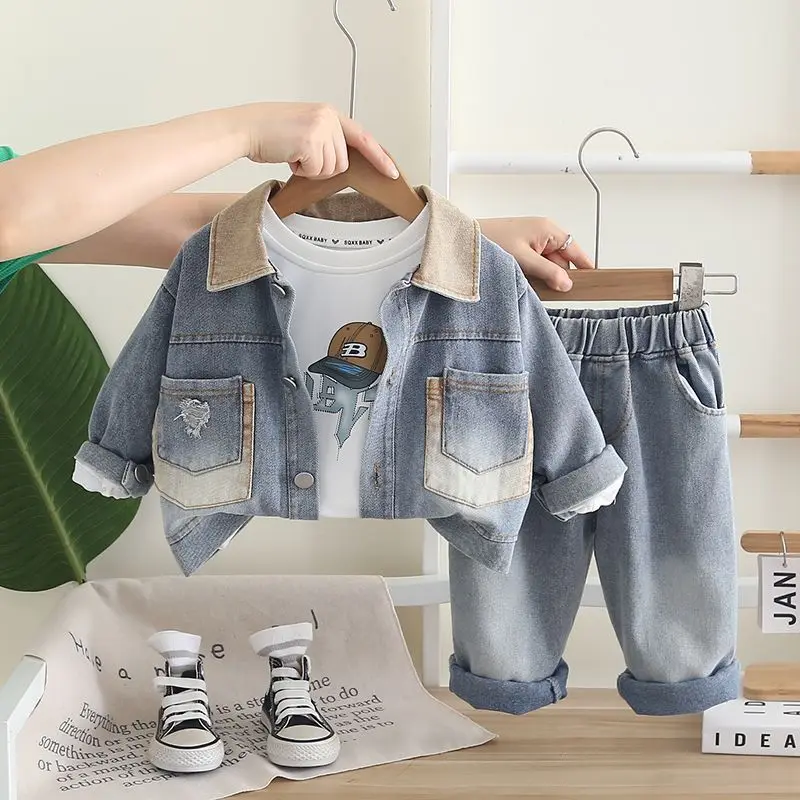 Boys' autumn outfit set Spring and Autumn new style children's handsome denim jacket T-shirt+jeans three piece set
Boys' autumn outfit set Spring and Autumn new style children's handsome denim jacket T-shirt+jeans three piece set