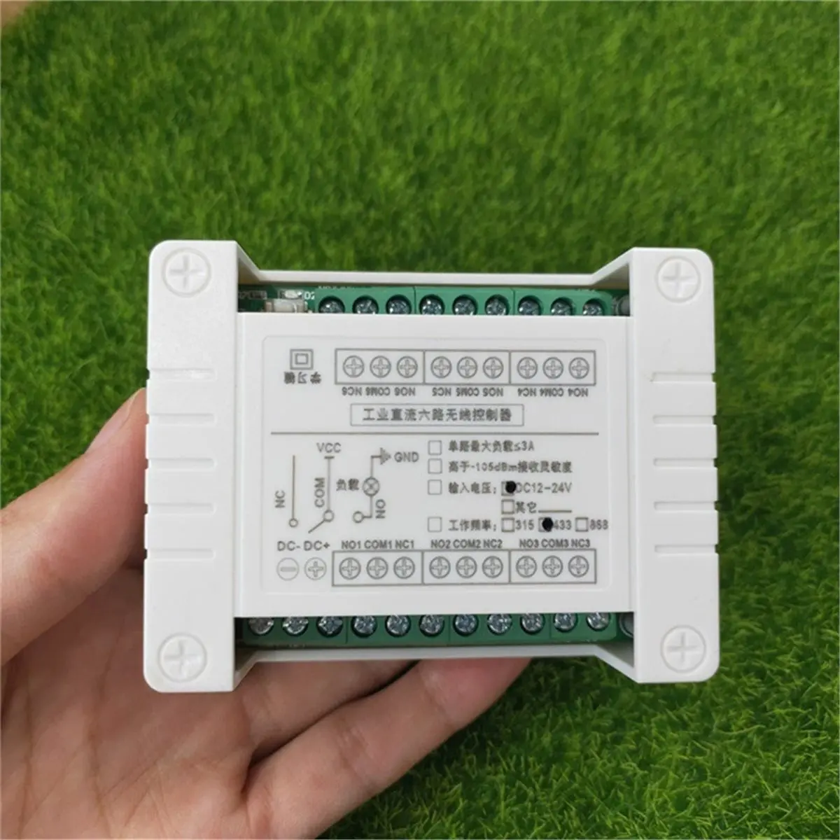 Беспроводной релейный выключатель A23G 1000м, 12/24В постоянного тока, 6-канальный релейный модуль, передатчик-приемник 315 МГц
Беспроводной релейный выключатель A23G 1000м, 12/24В постоянного тока, 6-канальный релейный модуль, передатчик-приемник 315 МГц