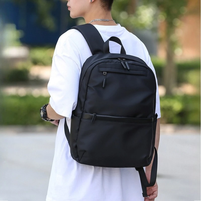 Мужской рюкзак большой емкости из ткани Оксфорд, водонепроницаемый дорожный рюкзак, уличная одежда для отдыха, студенческая школьная сумка для делового использования
Мужской рюкзак большой емкости из ткани Оксфорд, водонепроницаемый дорожный рюкзак, уличная одежда для отдыха, студенческая школьная сумка для делового использования