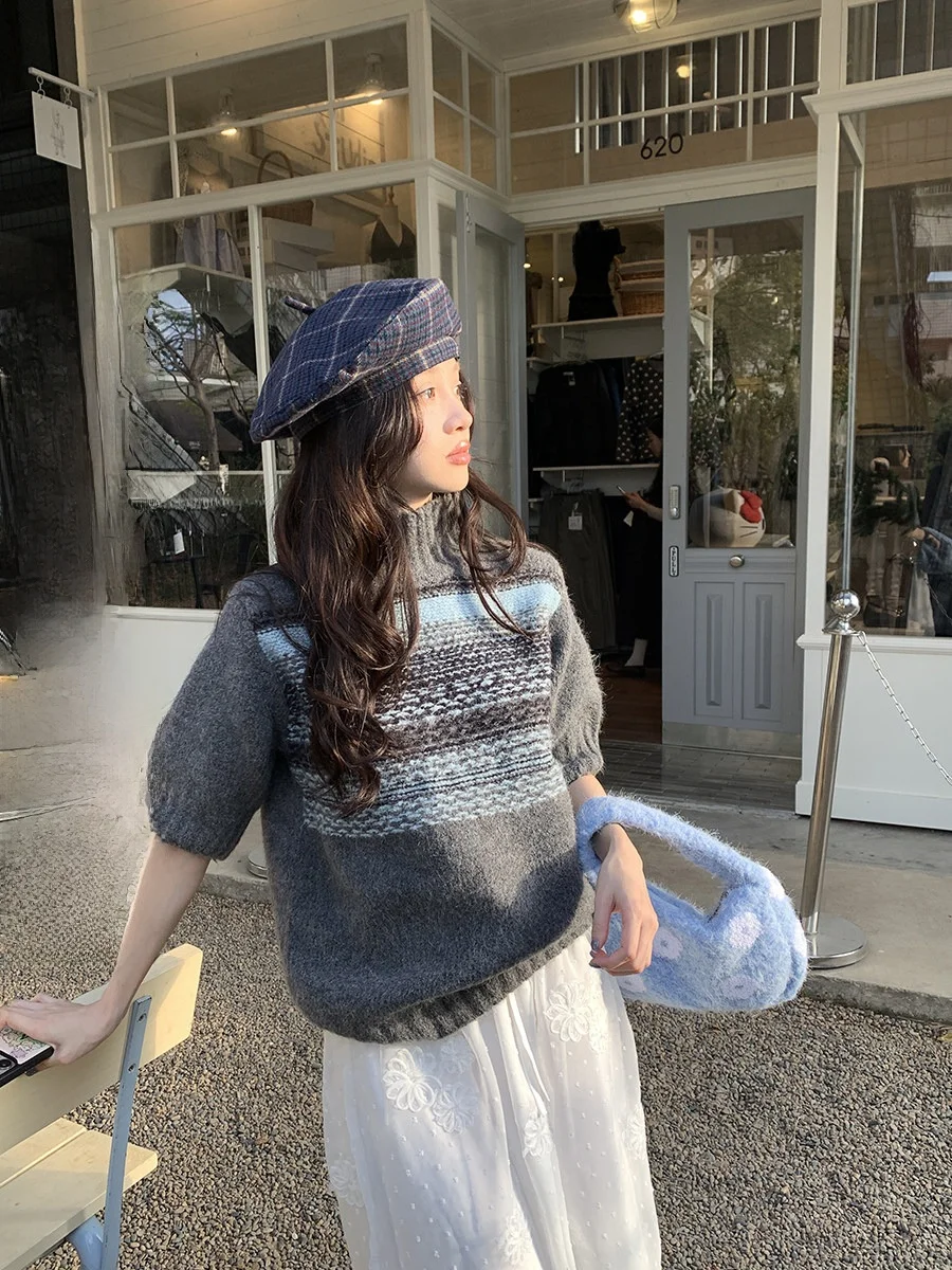 Sinbounboun Korean Style Striped Short Sleeve Knitted Sweater Half High Collar Bubble Sleeve Layering Women's Fashion
Sinbounboun Korean Style Striped Short Sleeve Knitted Sweater Half High Collar Bubble Sleeve Layering Women's Fashion