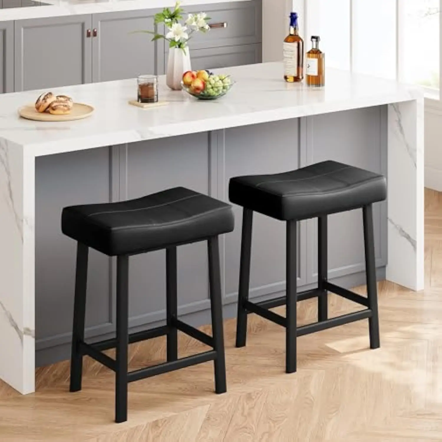 Counter Height Bar Stools Set of 2, 24 Inch Barstools for Kitchen Island Counter, Upholstered Padded Barstools with Curved Surf
Counter Height Bar Stools Set of 2, 24 Inch Barstools for Kitchen Island Counter, Upholstered Padded Barstools with Curved Surf