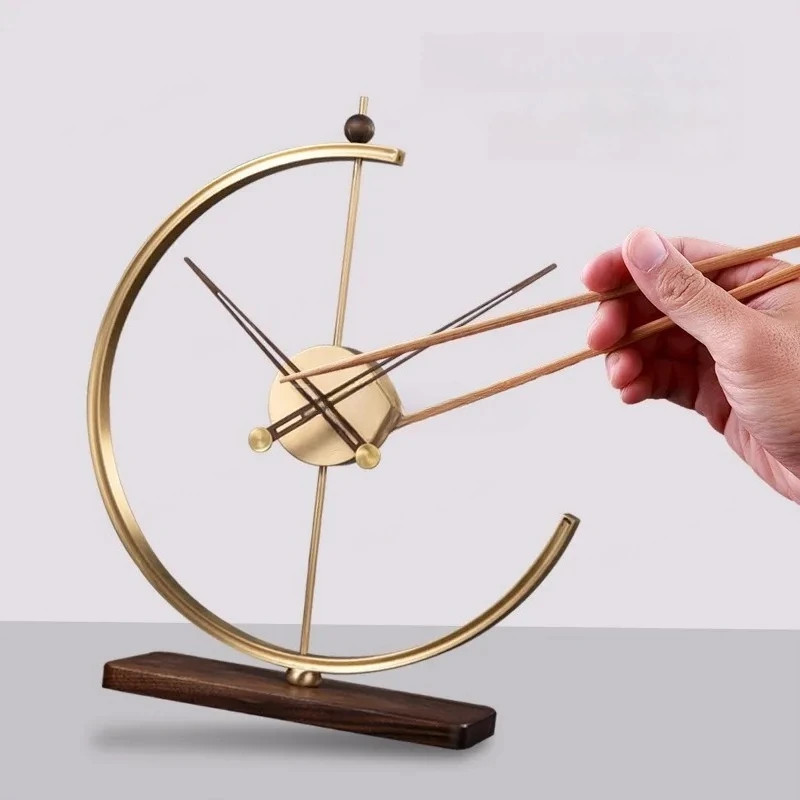 Contemporary Light Luxury Desktop Clock Minimalist H Design for Household Display
Contemporary Light Luxury Desktop Clock Minimalist H Design for Household Display