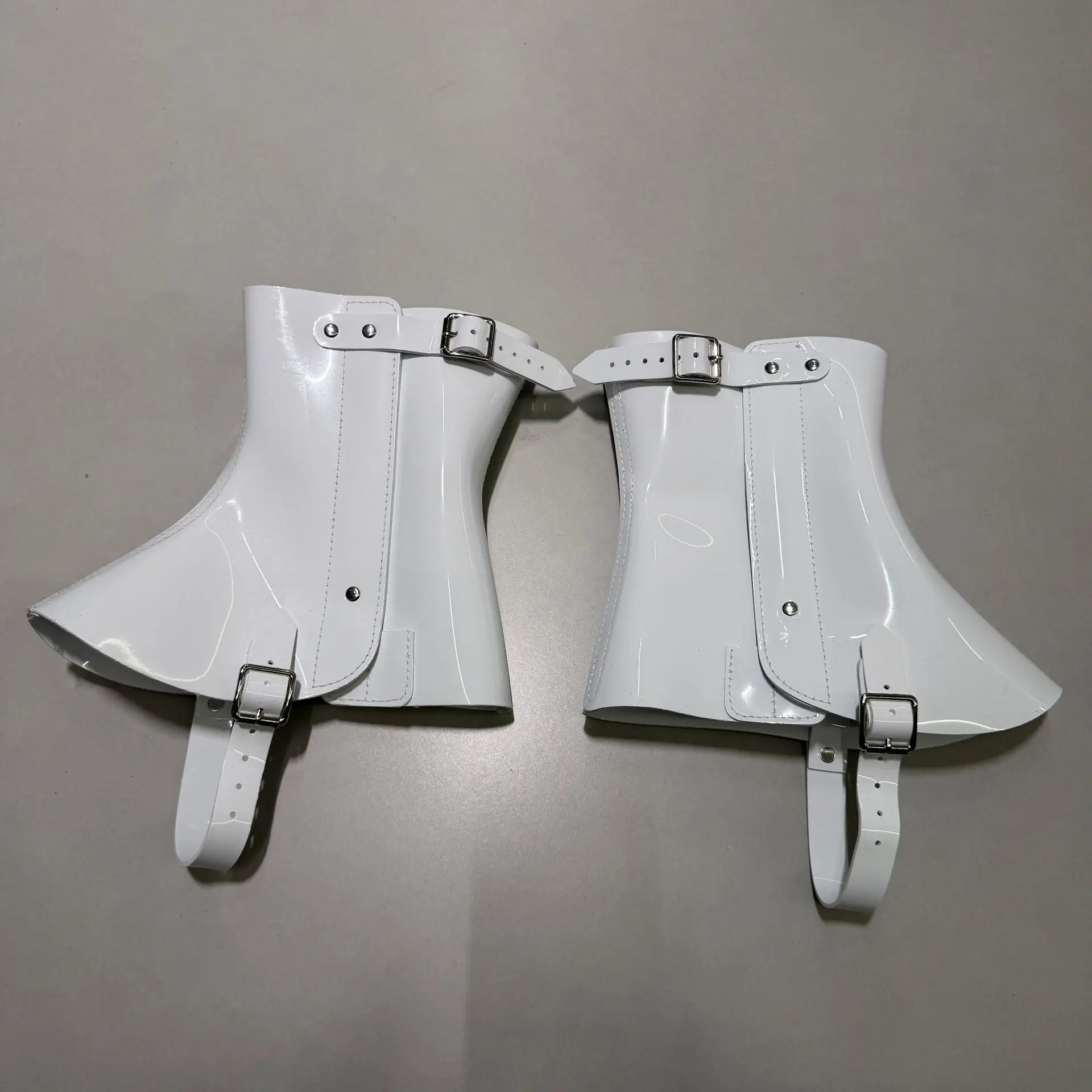 Adjustable Military Parade Ceremonial Belt Elbow and Knee Pads Belt Gun Holster PVC Cover Flag Bearer Waist Pouch Party Props
Adjustable Military Parade Ceremonial Belt Elbow and Knee Pads Belt Gun Holster PVC Cover Flag Bearer Waist Pouch Party Props