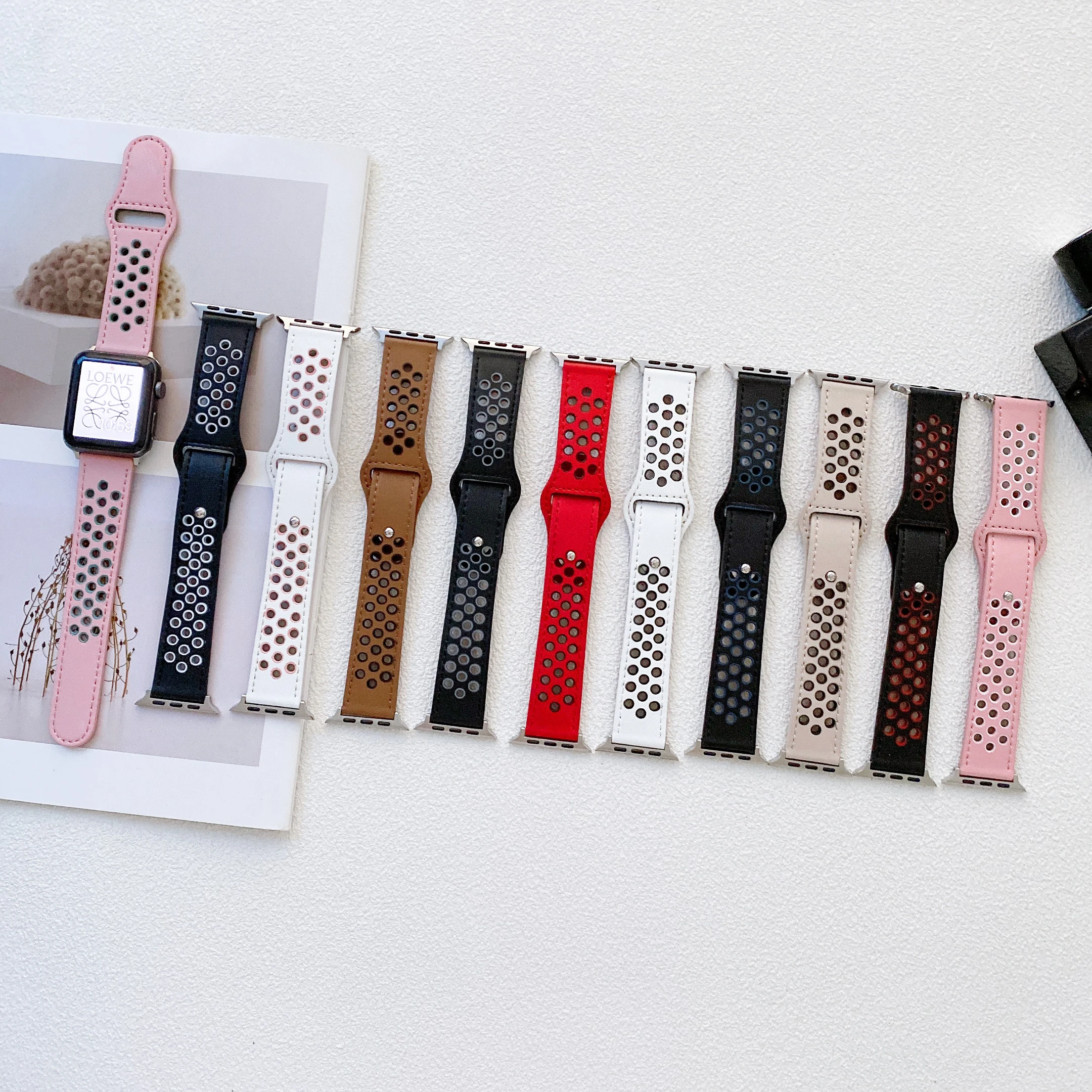 Ремешок кожаный для Apple watch Ultra 49 мм 8 7 45 мм 41 мм, Воздухопроницаемый браслет для смарт-часов iwatch 6 5 4 3 SE 44 мм 40 мм 42 мм
Ремешок кожаный для Apple watch Ultra 49 мм 8 7 45 мм 41 мм, Воздухопроницаемый браслет для смарт-часов iwatch 6 5 4 3 SE 44 мм 40 мм 42 мм
