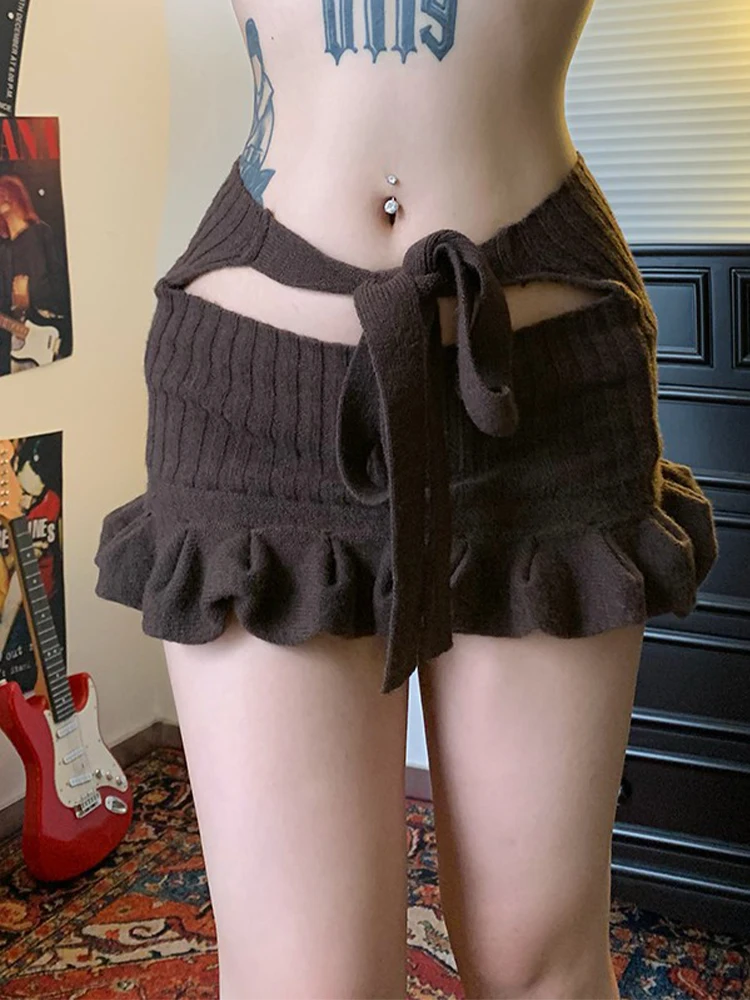 2025 Autumn Winter Women Harajuku Gyaru 2000s Mini Knit Skirt Korean Design Y2k Coquette Micro Skirt Gyaru Coquette Kpop Shoujo
2025 Autumn Winter Women Harajuku Gyaru 2000s Mini Knit Skirt Korean Design Y2k Coquette Micro Skirt Gyaru Coquette Kpop Shoujo